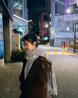 Kim Hyang-gi Instagram - 데코레이숀-----