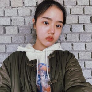 Kim Hyang-gi Instagram - 잘지내고있음