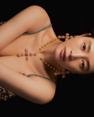 Kim Hye-soo Instagram - @stylist_boo 
@hyez_23 
@m_up_sseong 
@hearts_ultrapeku 
@ojaerocks 
@dolcegabbana 
@voguekorea