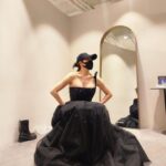 Kim Hye-soo Instagram - 청룡영화상 마지막 드레스 피팅 @stylist_boo @hyez_23