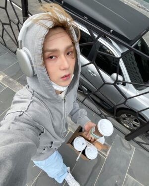 Kim Hyo Jong Instagram - 