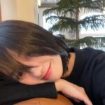 Kim Hyun-soo Instagram - 내 단발 아직두 어색💁‍♀️