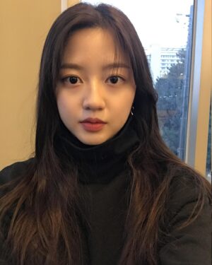 Kim Hyun-soo Thumbnail - 180.8K Likes - Top Liked Instagram Posts and Photos