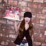 Kim Hyuna Instagram - 감사합니다🥹🤍✨