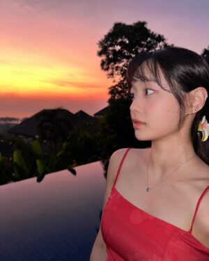 Kim Ji-woo Instagram - 
