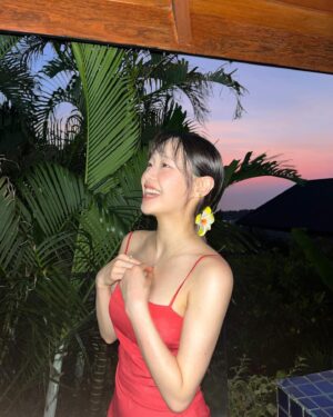 Kim Ji-woo Instagram - 