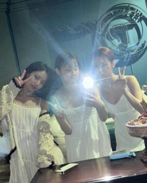 Kim Ji-woo Instagram - 