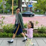 Kim Na-young Instagram - 신우 축구 간 사이에 이준이랑 데이트👼🏻💙