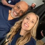 Kim Raver Instagram - That’s what friends are for 🤣 Tune in tonight for a brand new episode of #GreysAnatomy to see Richard & Link help Teddy get back in the game!