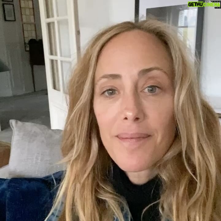 Kim Raver Instagram - Au Revoir Paris, it’s been amazing!! Had such a giggle watching #GreysAnatomy in France and hearing Bailey speak fluent French 🤣👏