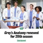 Kim Raver Instagram - Big week for Grey’s! Yesterday was the 18th anniversary of when the very FIRST episode of #GreysAnatomy premiered!! It’s so fitting that this anniversary comes on the heels of @greysabc being renewed for season 20. And a big congratulations to the incredible Meg Marinis for being named the new showrunner! ❤️
