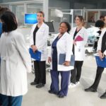 Kim Raver Instagram - I had the incredible pleasure of directing the most spectacular actors on tonight’s episode of #GreysAnatomy! Tune in tonight at 9/8c on ABC.