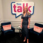 Kim Raver Instagram - Had the best time talking (😉) about #GreysAnatomy on @thetalkcbs this morning! Thanks for the giggles @akbar_gbaja as you tested me on my medical terminology & loved being able to say “hello” to the stunning @busyphilipps while being hyped up by @sherylunderwood!! #sisterhood And don’t forget to tune in tomorrow for a brand new episode of @GreysABC at 9/8c!