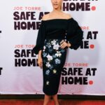 Kim Raver Instagram - Last night I was honored to be in the presence of so many change makers and magic makers while at the @safeathomefoundation Los Angeles Gala - a charity dedicated to changing children’s lives ✨ The stunning evening hosted by the amazing @therealjoetorre and his wife @alitorre9, featured a special performance by the brilliantly talented @milckmusic and a panel discussion featuring #BillyCrystal, #AlMichaels and #BobCostas. More than 20 years ago, Joe and Alice founded the #SafeAtHomeFoundation to save lives and end the cycle of violence and abuse through education. Today, their vision is realized through their signature program, Margaret’s Place (MP), a safe space in schools where they support every child with open hearts and open arms. Huge shoutout to all who are involved in this incredible charity, including my dear friend @lorisunkin. For more information on Safe At Home click the link in bio 🤍