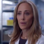 Kim Raver Instagram - Who (or what) is Teddy frustrated at?! Wrong answers only ⬇️ Tune in tonight for a brand new episode of #GreysAnatomy.