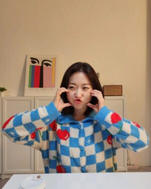 Kim Seul-ki Thumbnail - 24.5K Likes - Most Liked Instagram Photos