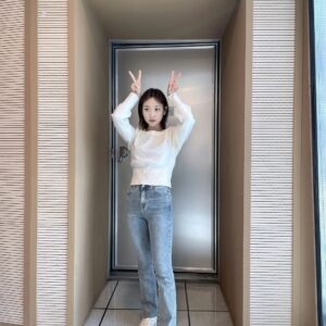 Kim Seul-ki Thumbnail - 23.1K Likes - Most Liked Instagram Photos