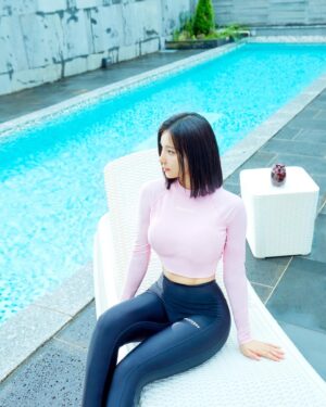 Kim So-hee Thumbnail - 227.4K Likes - Most Liked Instagram Photos