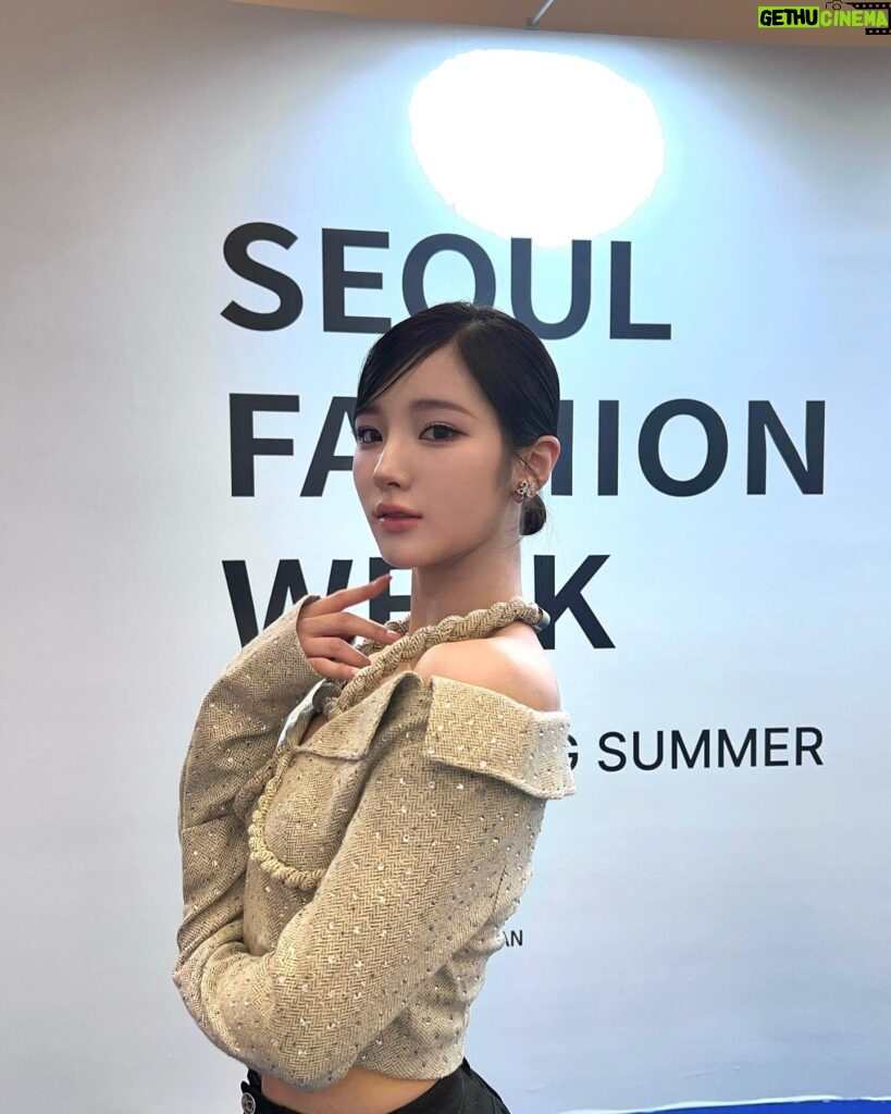 Kim So-hee Instagram - SEOUL FASHION WEEK ✨