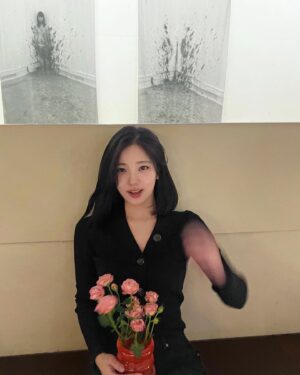 Kim So-hee Thumbnail - 161.3K Likes - Most Liked Instagram Photos