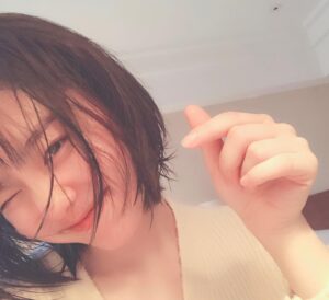Kim So-hye Instagram - 시원한 머리ㅜㅜ