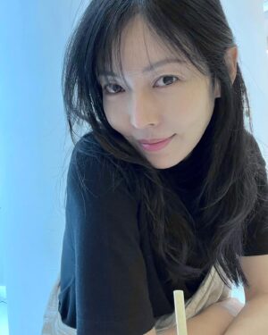 Kim So-yeon Instagram - 🌳🥰
