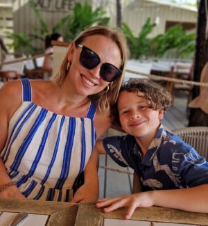 Kimberley Walsh Instagram - A bajan delight 🇧🇧🍹🏝️🌊🐚🌅

The perfect place to reset and spend some quality family time before I start tour rehearsals next week! 
It really is our happy place 💫

Gonna miss you @portobello_villa_barbados I found this little gem on the west coast and we will definitely be back! Not an ad just found it by chance and it was such a fab little spot 🫶🏼💫

Thanks for looking after us @liveinbarbados #luxuryvillasinc www.luxuryvillas.inc