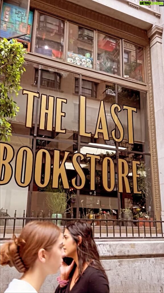 Kimberly Williams-Paisley Instagram - I’ve wanted to visit @lastbookstorela for YEARS and yesterday I got to. This is one of the coolest, most sprawling independent bookstores I’ve ever seen. I chatted with another shopper, a sweet woman named Donna, and we swapped ideas for our next great read. I got lost in the memoir section, and made more friends as we popped our heads through the bookworm hole. There’s nothing like the community you find in a bookstore. Plus, they have the coolest bags of coffee for sale, and a rare and antique book section if you’re into that! My head exploded. You’re welcome. 📚📚📚 Also, out today, a great new book by Ann Patchett called Tom Lake! Check it out! @parnassusbooks #bookbirthday #losangeles #indiebookstore #independentbookstore #LA