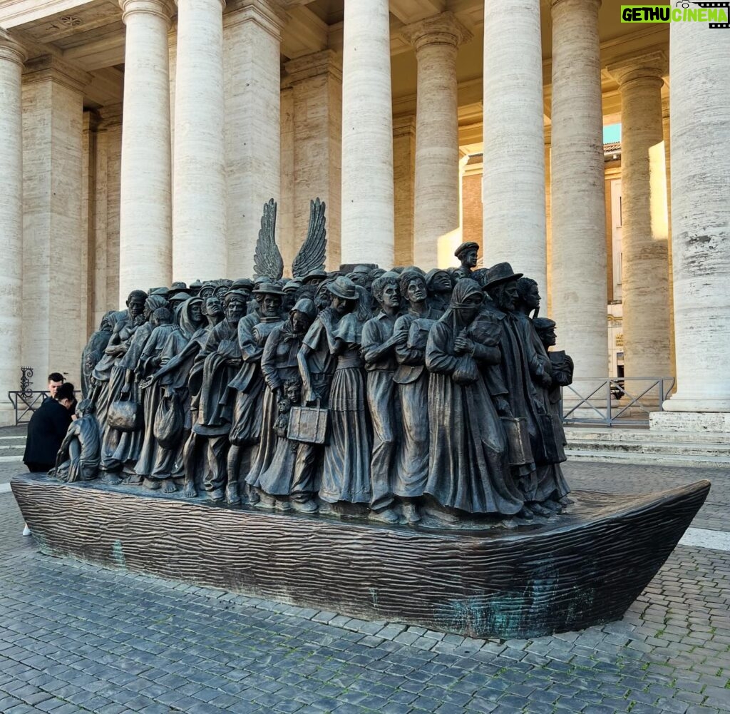 Kimberly Williams-Paisley Instagram - ❤️ First time seeing the Angels Unawares sculpture at the Vatican. “It is not only the cause of migrants that is at stake; it is not just about them, but about all of us, and about the present and the future of the human family. Migrants, especially those who are most vulnerable, help us to read ‘the signs of the times.’” —Pope Francis, 2019 #angelsunawares #vatican