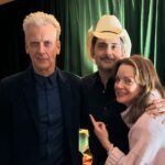 Kimberly Williams-Paisley Instagram – Thank goodness a Doctor was in the house for the show last night! And what a kind and generous Time Lord he is. Thank you Peter Capaldi 🙏🏻🙏🏻❤️😁

#doctorwho #doctorwhofandom #thedoctor #London #timelord