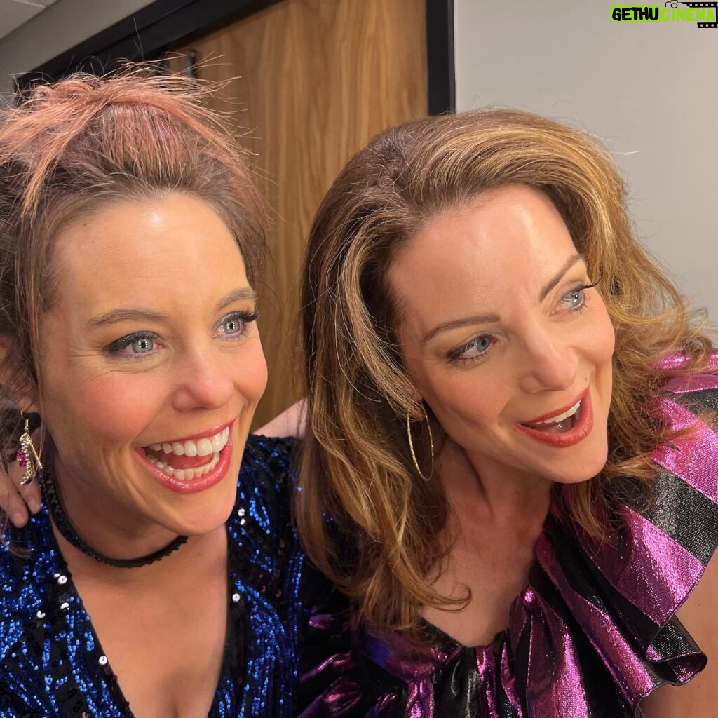 Kimberly Williams-Paisley Instagram - I just love her so much. If you wanna wish @ashleywilliamsandcompany a happy birthday, come to the #dance2endalz TONIGHT at @wildhorsesaloon or make a donation in her name to Alz.org/danceparty She’s hosting this year with @nikdeloach. They are raising such important funds for research so that together, we can #endalz 💜💜💜 HBD to my amazing SIS!! #alzheimersawareness #sisters #family 💜💜💜💜💜💜