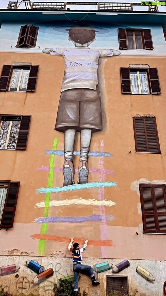 Kimberly Williams-Paisley Instagram - Imagine if you lived here? #streetart #murals #rome #italy #italia #tormarancia #tormaranciastreetart