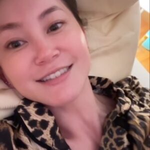 Kimiko Glenn Instagram - i don’t think y’all understand how bad it is out here lol @sagaftra actors: SHARE YOUR STORIES !! 😭😭 #whatasagstory #sagaftrastrike #sagaftra