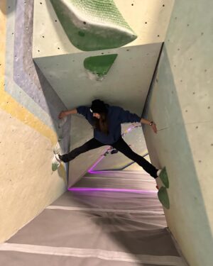Kira Kosarin Instagram - one year ago, filming Thundermans Return 💙⚡️

1) touchups
2) freezing on set (ft my amazing stunt dbl)
3) reunion!
4) first time back in the suit
5) walking to table read
6) first shot up in the mayhem cafe
7) my spot
8) the treeeee force