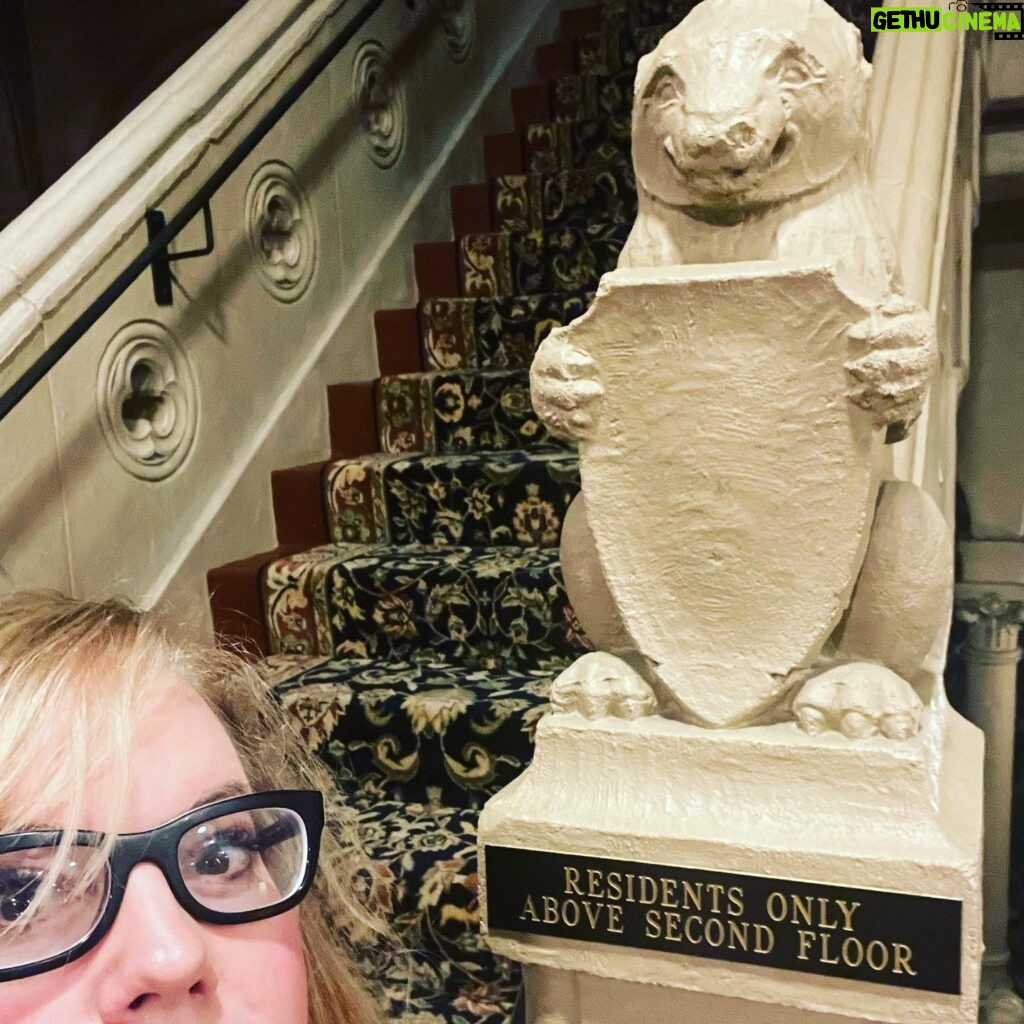 Kirsten Vangsness Instagram - missed #sagaftrastrike day one because @orinlfs & I went to the @berkeleycityclub to see the sparkling @sierramarcks perform and it filled the art well with buckets of inspiration. Trees were embraced, stone badgers were visited and I sat by a tiny marble lady and to write in my journal. Northern California has some Narnia magic in her and I appreciate eating some of it up this week. Now to slather some sunscreen and get back to strike life.