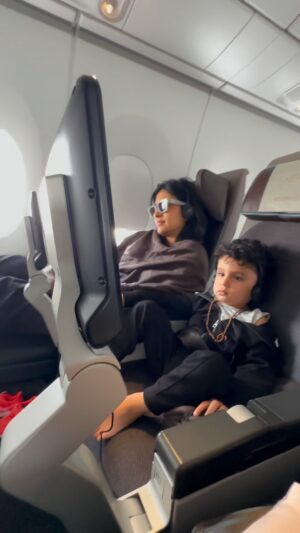 Kishwer Merchant Instagram - bigda hua bacha? 🥹🫣😂🫰❤️
My travel buddy for life ♾️