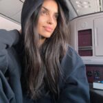 Klaudia El Dursi Instagram - Wish me luck 🤍 No to rozpoczynamy 3 miesięczny egzotyczny maraton 🏝️ Lecę w nieznane po kolejną przygodę życia podczas kręcenia nowych sezonów Hotelu Paradise ✨ #thisisit