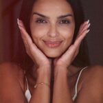 Klaudia El Dursi Instagram - Lubię stawiać na jakość, a sięgając po produkty @vichylaboratoires zawsze masz pewność, że to dobry wybór 👌  Seria #Liftactiv to świetny wybór dla zredukowania zmarszczek, wygładzenia i ujędrnienia skóry ✨ Bestsellerowy krem Collagen Specialist jest teraz w nowej, ulepszonej formule zawierającej 3 x więcej peptydów kolagenowych, które 3 x bardziej zwiększają produkcję kolagenu w naszej skórze i to dzięki nim możemy osiągnąć super efekt #JelloSkin ❤️ #WSPÓŁPRACAPŁATNA #MEANDMYCOLLAGEN #VICHY #VICHYPOLAND #PIELĘGNACJATWARZY #SKINCARE #FACECARE  #ANTIAGING
