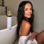 Klaudia El Dursi Instagram - Perfect bronze tan with @tanexpert 🤎🍫 -20% • KLAUDIA20 •reklama