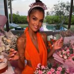 Klaudia El Dursi Instagram - Happy Birthday to me! 🥂 Szczęśliwa i spełniona wkraczam w ten 35ty I choć mówi się, że wiek to tylko cyferka to nie będę ukrywać, że dla mnie znacząca. Dlatego od przyszłego roku zaczynam świętować imieniny 😉 Tymczasem ogromnie DZIĘKUJE wszystkim za życzenia, myśle że do kwietnia zdołam odpisać 💛
