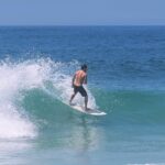 Klebber Toledo Instagram - Último surf de 2023🤘🏻✨ obrigado mar!!! Você me cura, me acalma, me desafia e me faz pensar… obrigado mar🌊 🌎 . . Foto - @thesearchpics