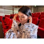 Ko Shibasaki Instagram - 映画 #ミステリと言う勿れ 本日公開🎊 素敵な方々とお芝居できて幸せでした！ ぜひ劇場でご覧ください🎞️🩵 #舞台挨拶の皆の話が面白すぎて #最後主演様と素で話し込んでしまいました @not_mystery_not