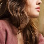 Komal Jha Instagram -