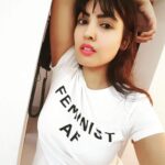 Komal Jha Instagram - Which picture do you like MORE ? RIGHT or LEFT ? 🖤🤍👽