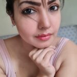 Komal Jha Instagram -