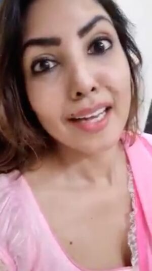 Komal Jha Instagram - 