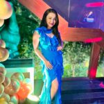 Koushani Mukherjee Instagram – It was a Fun Filled Party Night 💙💙

Feeling Blue