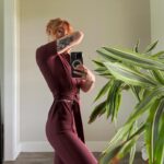 Kris Collins Instagram - New Fit 💃🏼New Ink 🃏🖋️