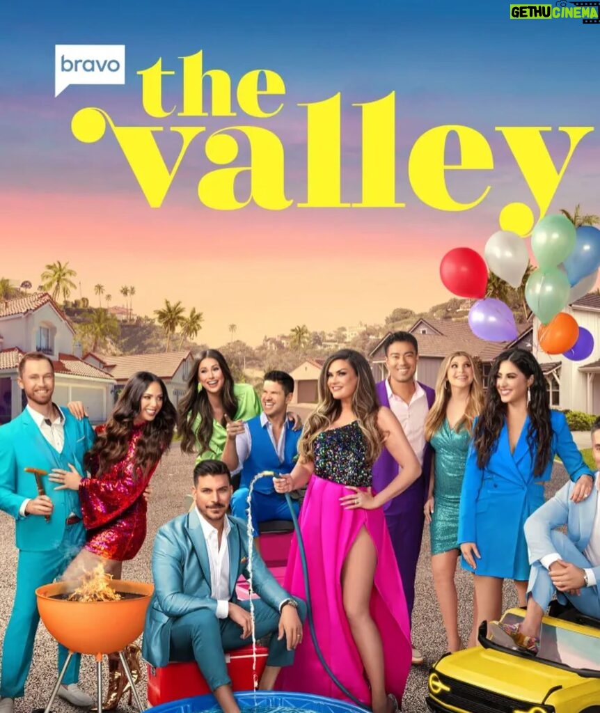 Kristen Doute Instagram - The day is finally here! 💫 Don’t miss the SERIES PREMIERE of #TheValley on @BravoTV!