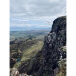 Kristin Kreuk Instagram - It’s been a magnificent few weeks in Scotland filled with hill walking, old buildings, smoked fish, and islands (also sheep, coos, whisky, gorse, and heather). I have about a bajillion pics. These are 10. I may post more in stories just to exhaust you. (Also—I’ll be in Dortmund, Germany this weekend for a con—hope to see some of you there. Or in Telford next weekend!)